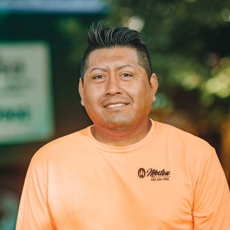 Morton-Tree-Employee-Carlos