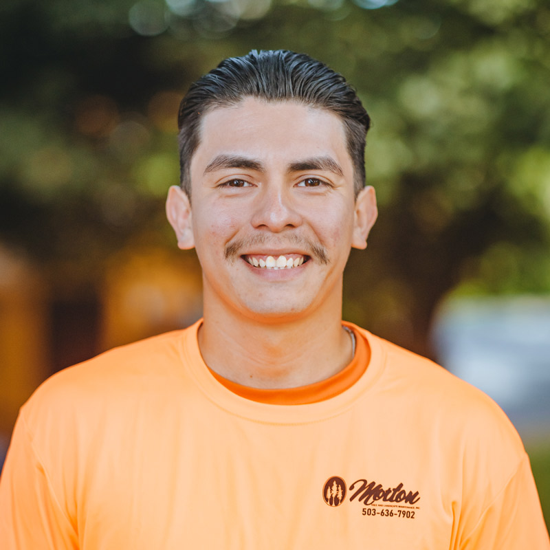 Morton-Tree-Employee-Carlos